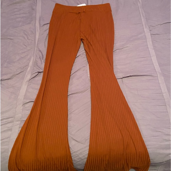 rue 21 brand new flare pants - Picture 2 of 4